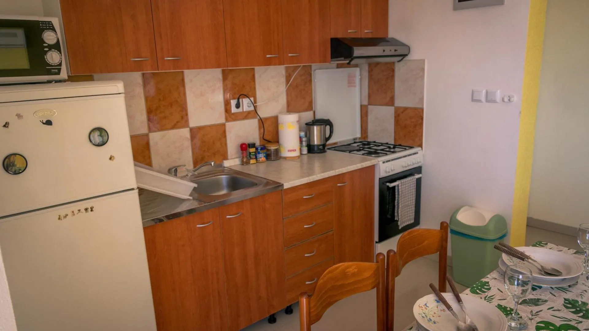 Apartment Elza Povlja  Croatia