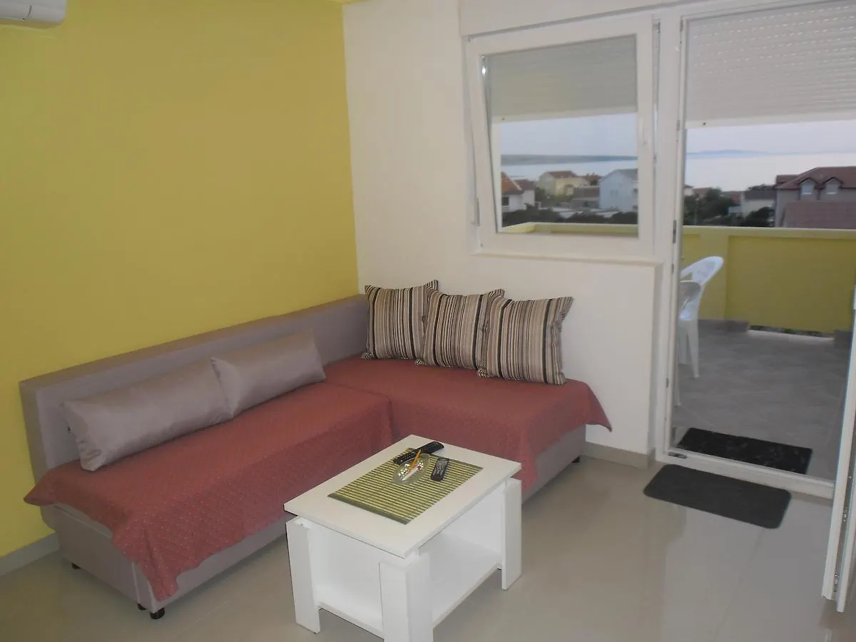 Apartment Elza Povlja  Povljana