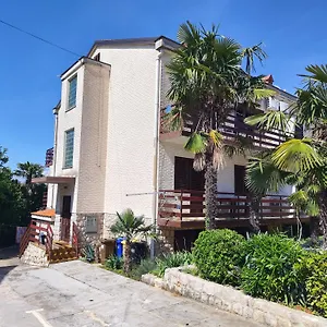 Ivo Apartament Nijvice